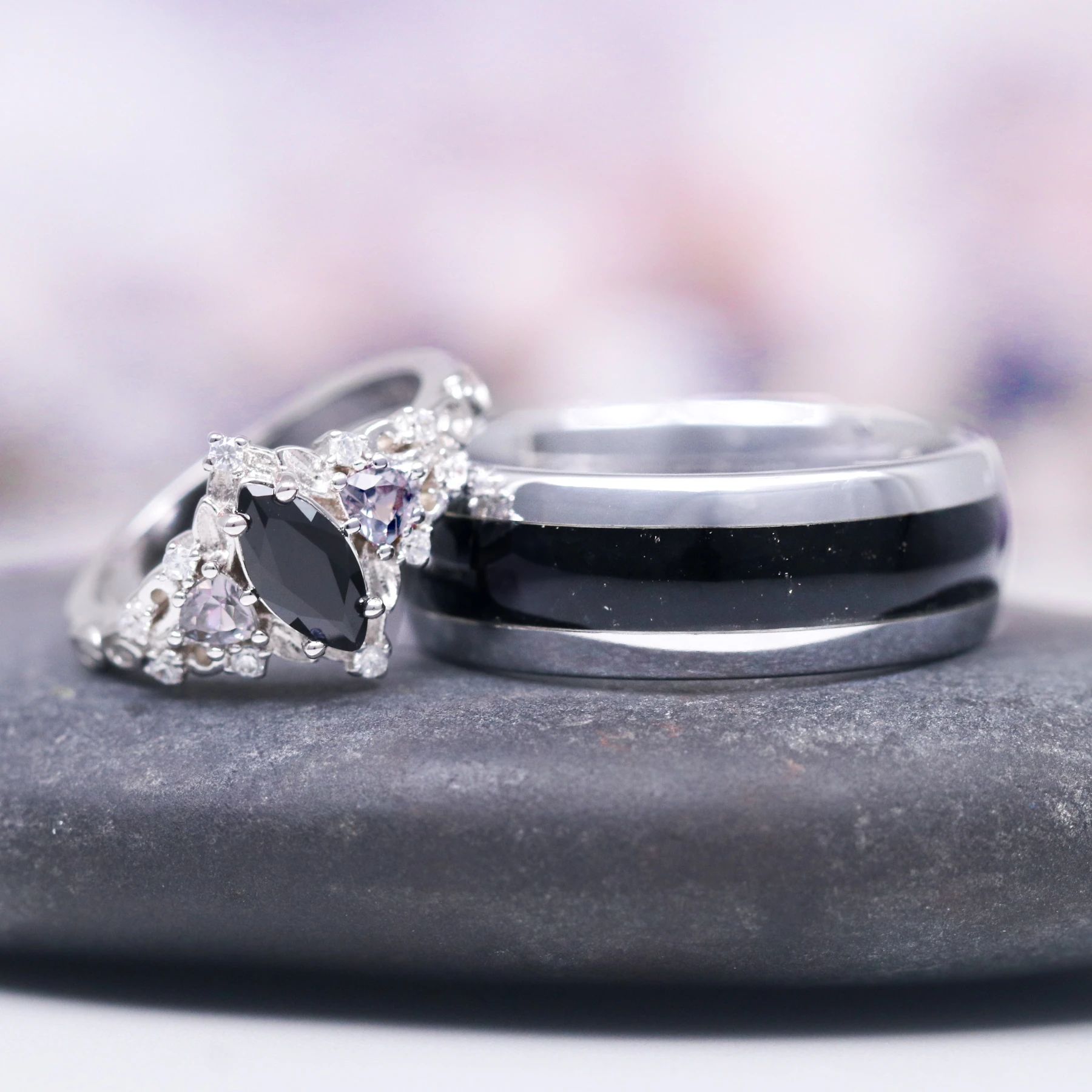 Elain Black Onyx Couples Ring Set