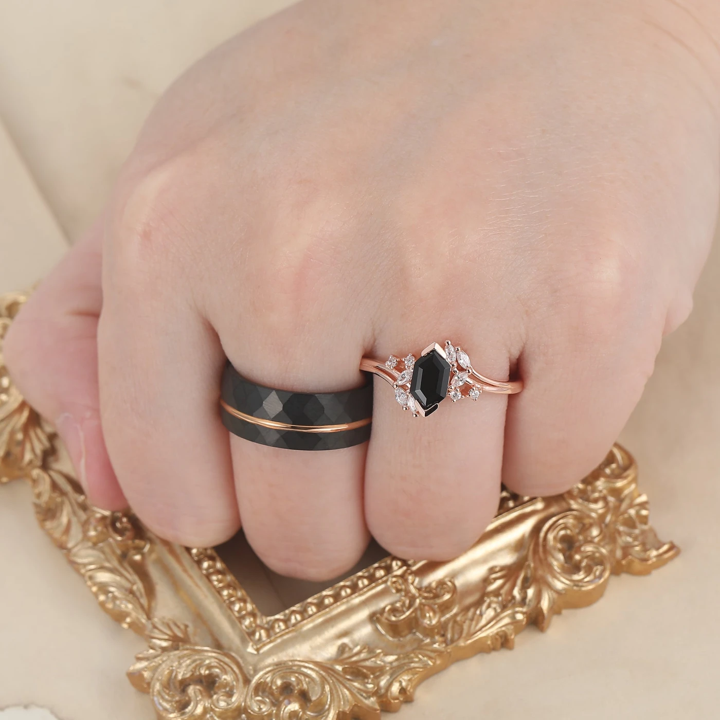 Exquisite Natural Black Onyx Cluster Engagement Couple Rings Matching Stylish Hammered Tungsten His And Hers Wedding Rings - view 15