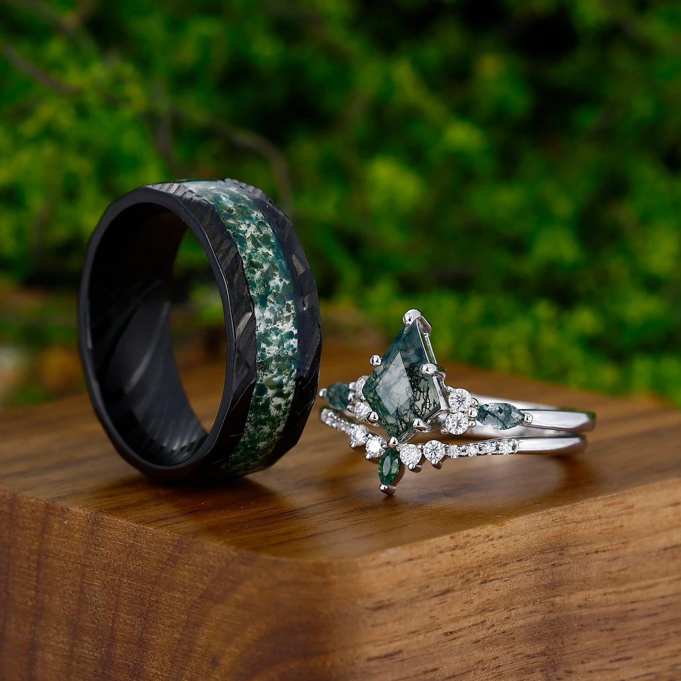 Vintage Kite Green Moss Agate Ring Couples Ring Set 925 Sliver His and Hers Wedding Band - view 2