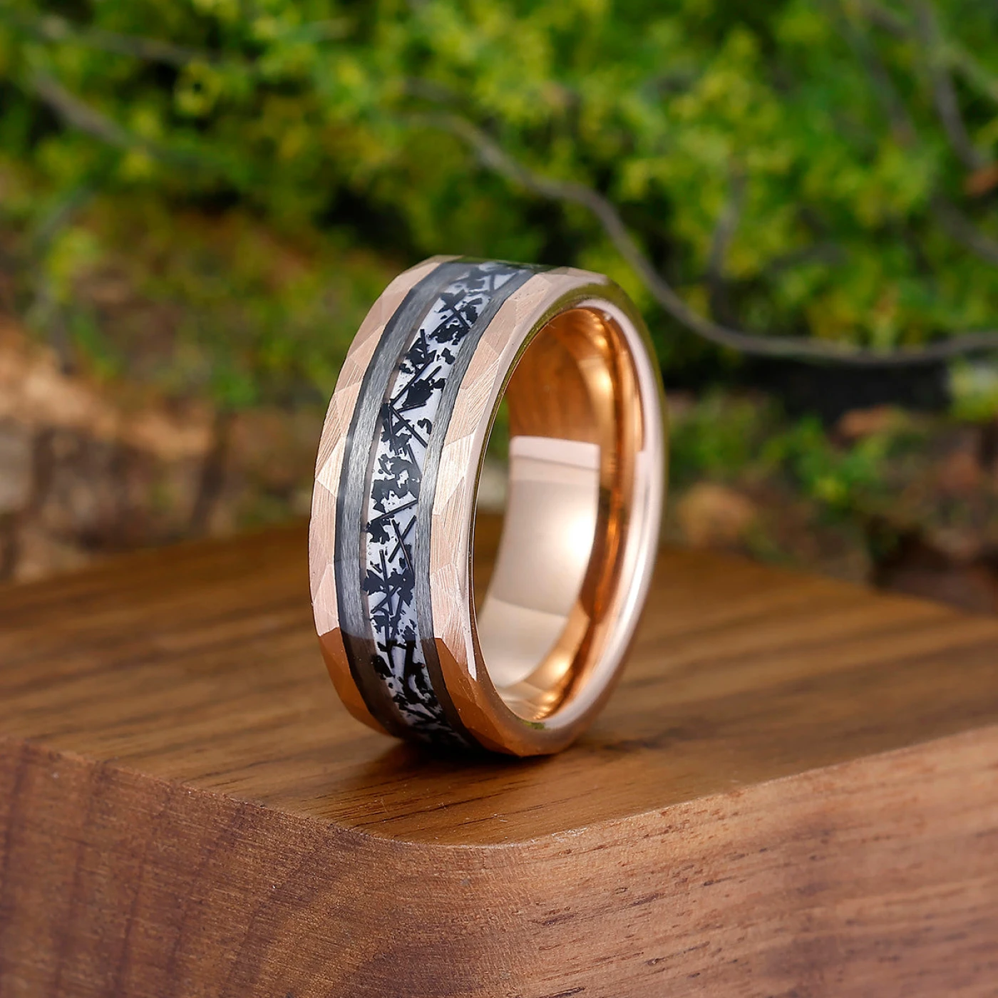Hammered Tungsten Inlaid Black Rutilated Quartz Men's 8mm Wedding Ring - Black
