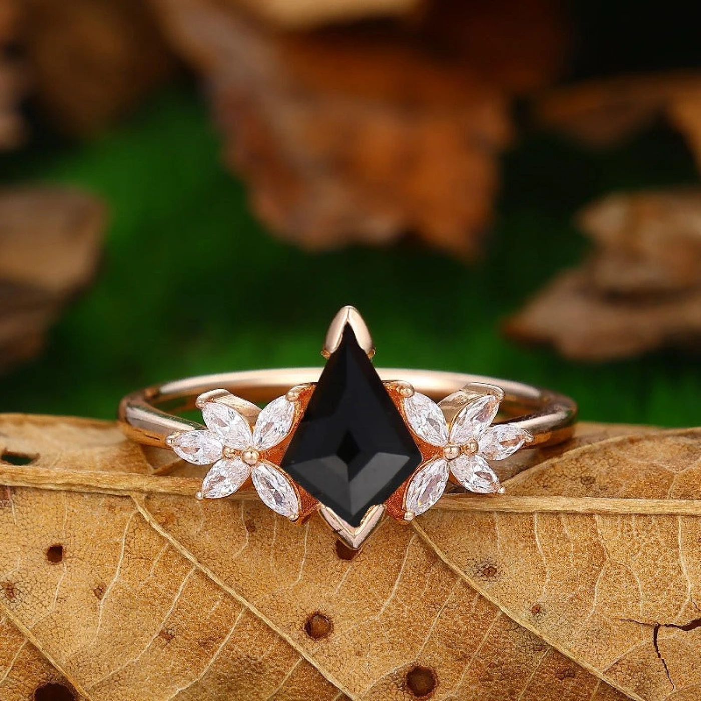 Vintage Kite Cut 1.35CT Natural Black Onyx Leaf Ring Art Deco Wedding Band