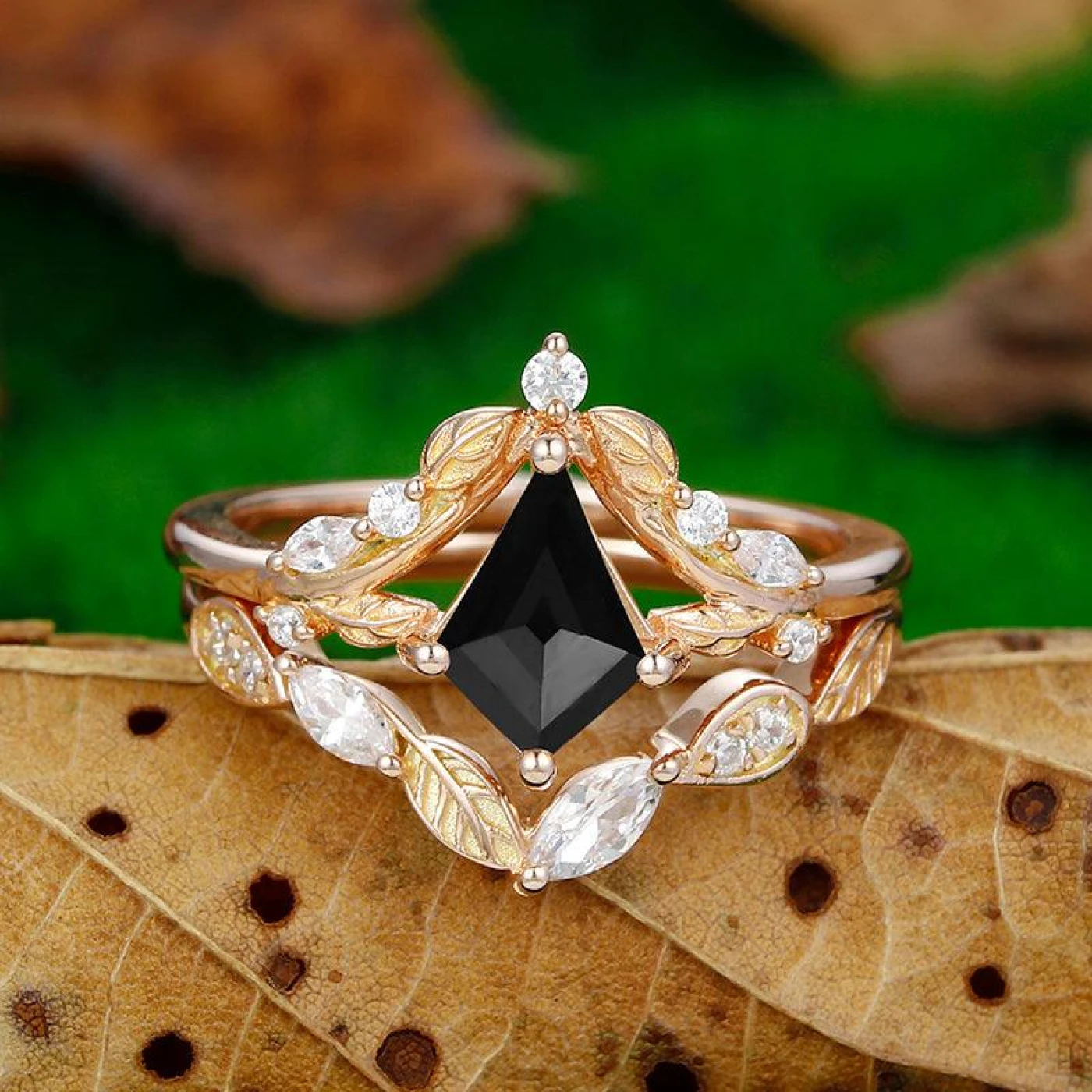 1.35 CT Kite Shaped Natural Inspired Black Onyx Engagement Ring Set Leaf Gold Band