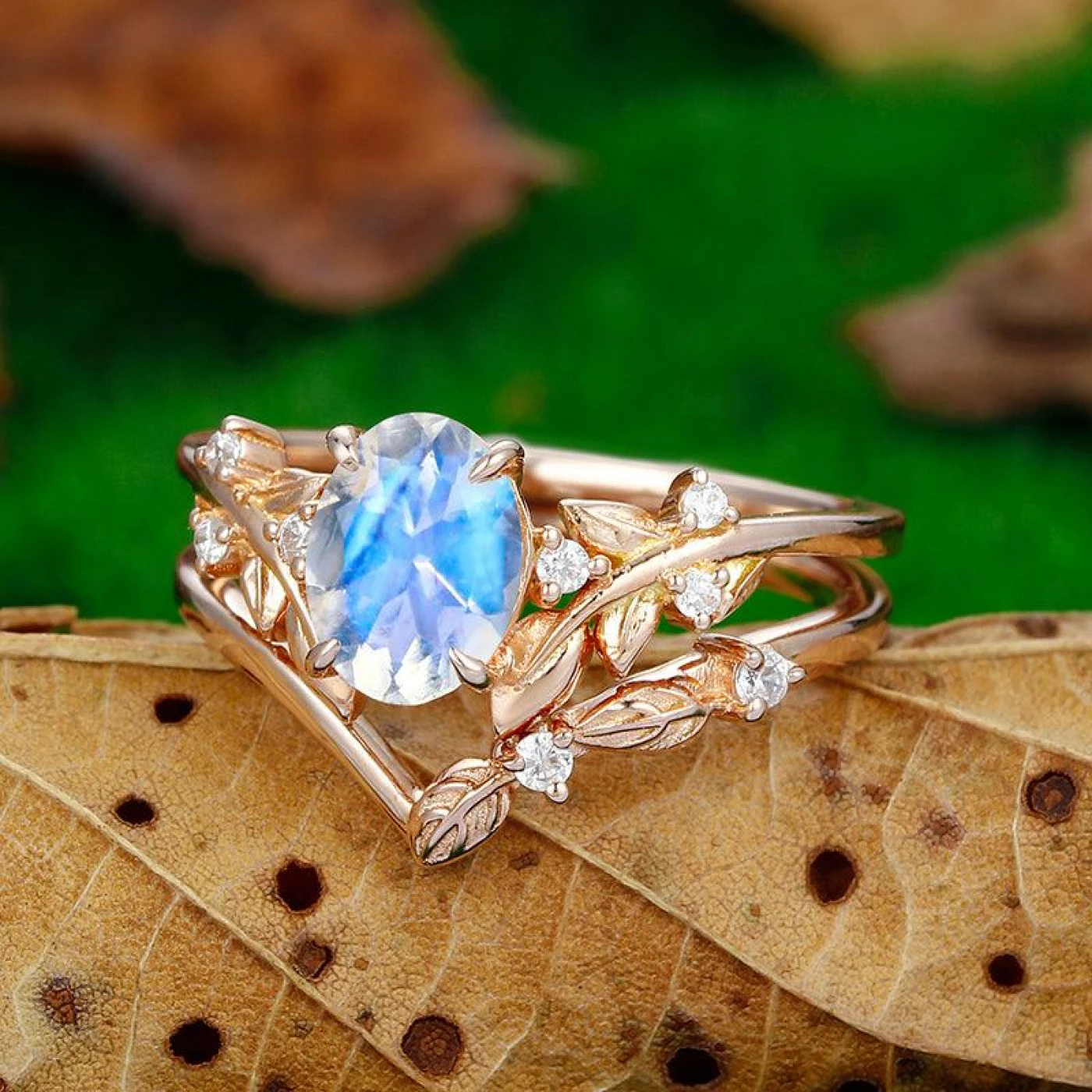 1.5 CT Oval Cut Nature Leaf Vines Art Deco Moonstone Gold Leaf Ring Set - view 3
