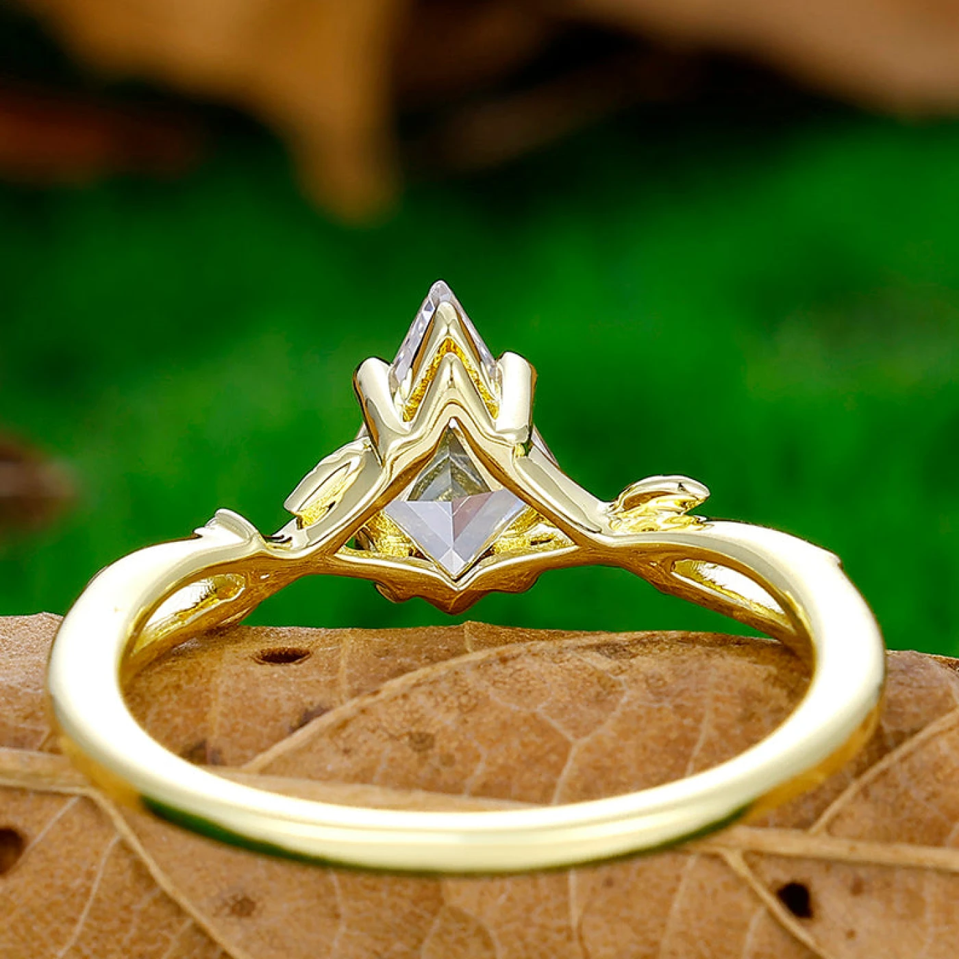Unique 1.35CT Kite Cut Moissanite Engagement Ring Crossed Shank Women Wedding Ring - view 4