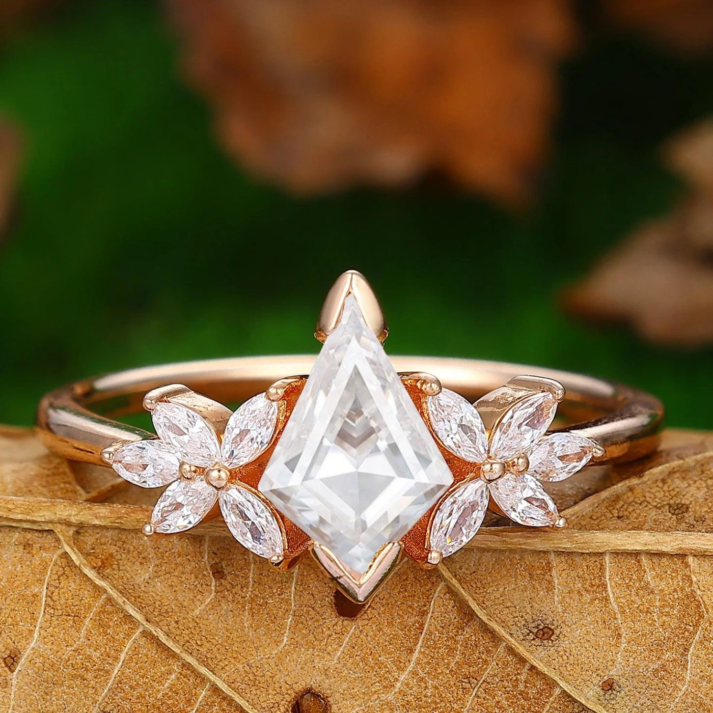 Vintage Kite Cut 14k Rose Gold Prong Bridal Ring Set
