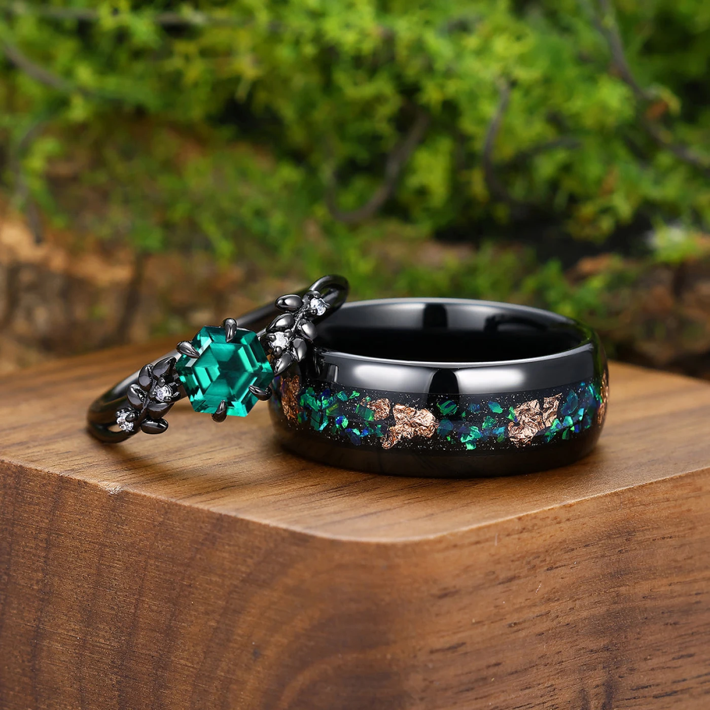 Prong Setting Emerald Wheat Shape Engagement Couple Rings Modern