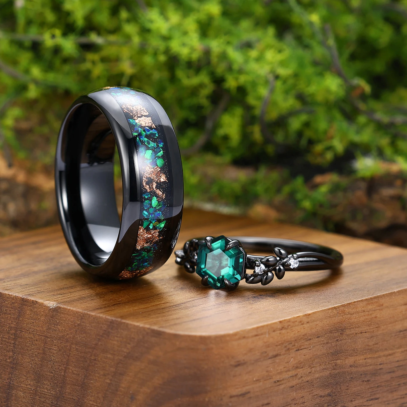Prong Setting Emerald Wheat Shape Engagement Couple Rings Modern Anniversary His And Hers Wedding Band - view 3