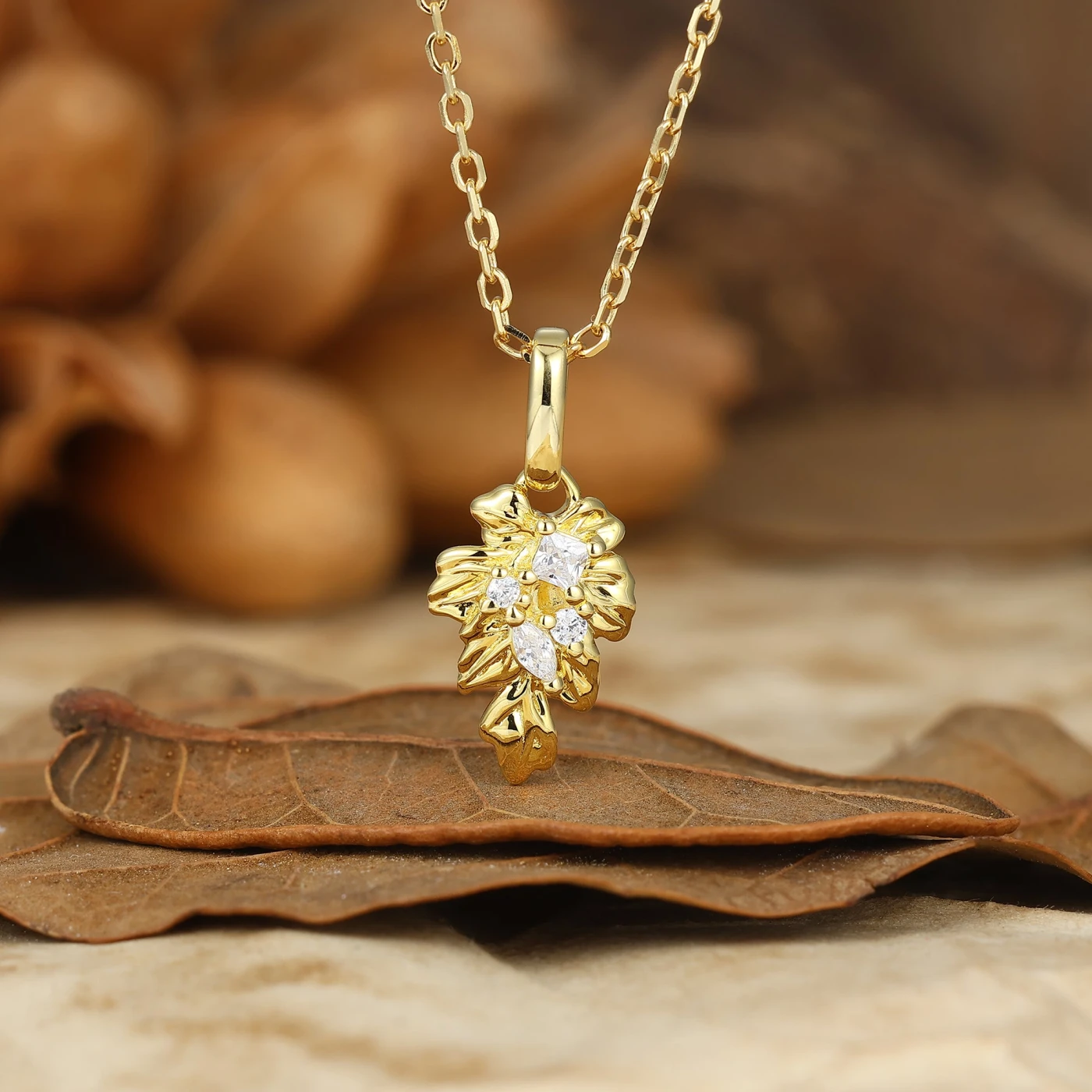 Moissanites Inlay Palm Leaf Design Pendant Necklace Anniversary Bridal Pendant