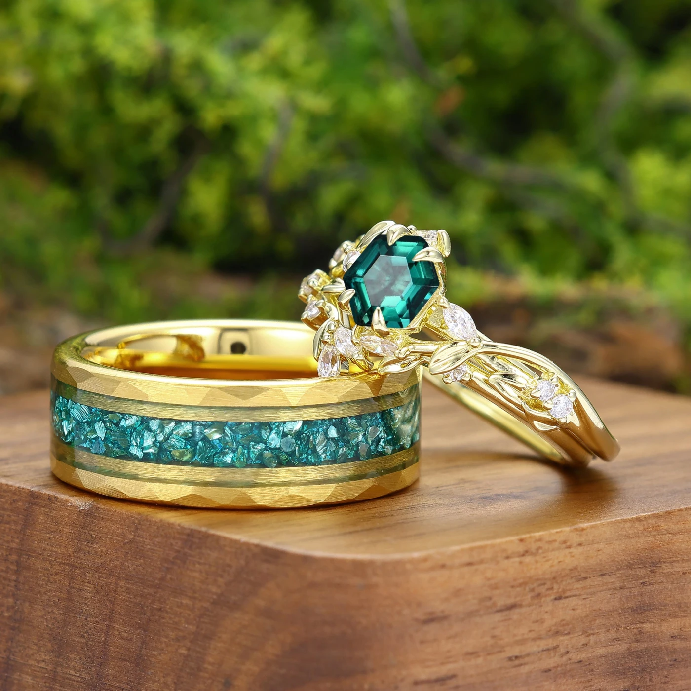 Exquisite Hexagon Cut Emerald Leaf Design Couple Ring Set His And Hers Matching Rings - view 4