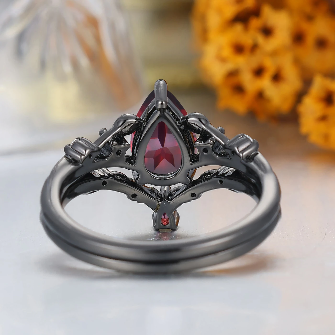 Vintage Black Gold Leaf Engraved Ring Set Handmade Promise Anniversary Bridal Ring Red Garnet Ring Set - view 5