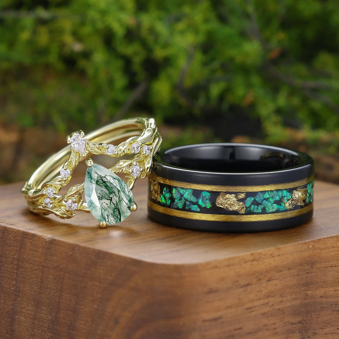 Leaf-inspired Pear Cut Moss Agate Couple Ring Set Engraved Leaf
