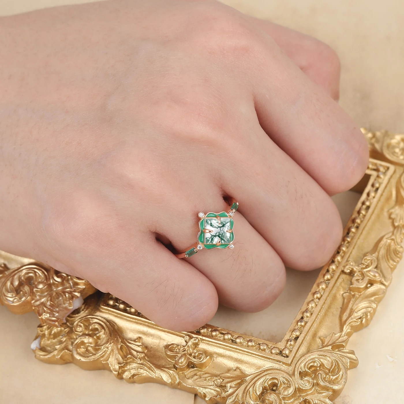 Unique Natural Moss Agate Floral Style Couple Rings Art Deco Green Resin-coated His And Hers Rings - view 6