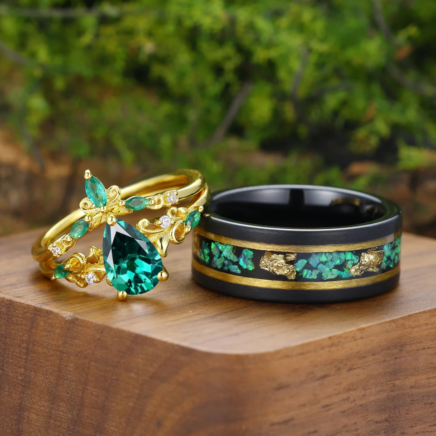 Vintage Pear Shaped Emerald Vine Couple Ring Set Scrollwork