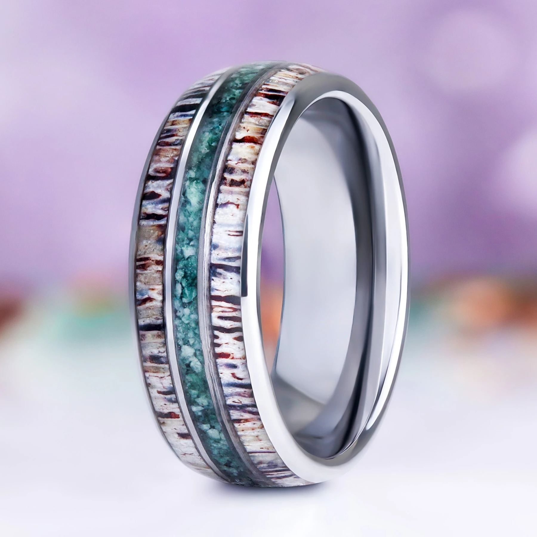 Elk Antler & Men's Wedding Band in Silver Tungsten Carbide (8mm)
