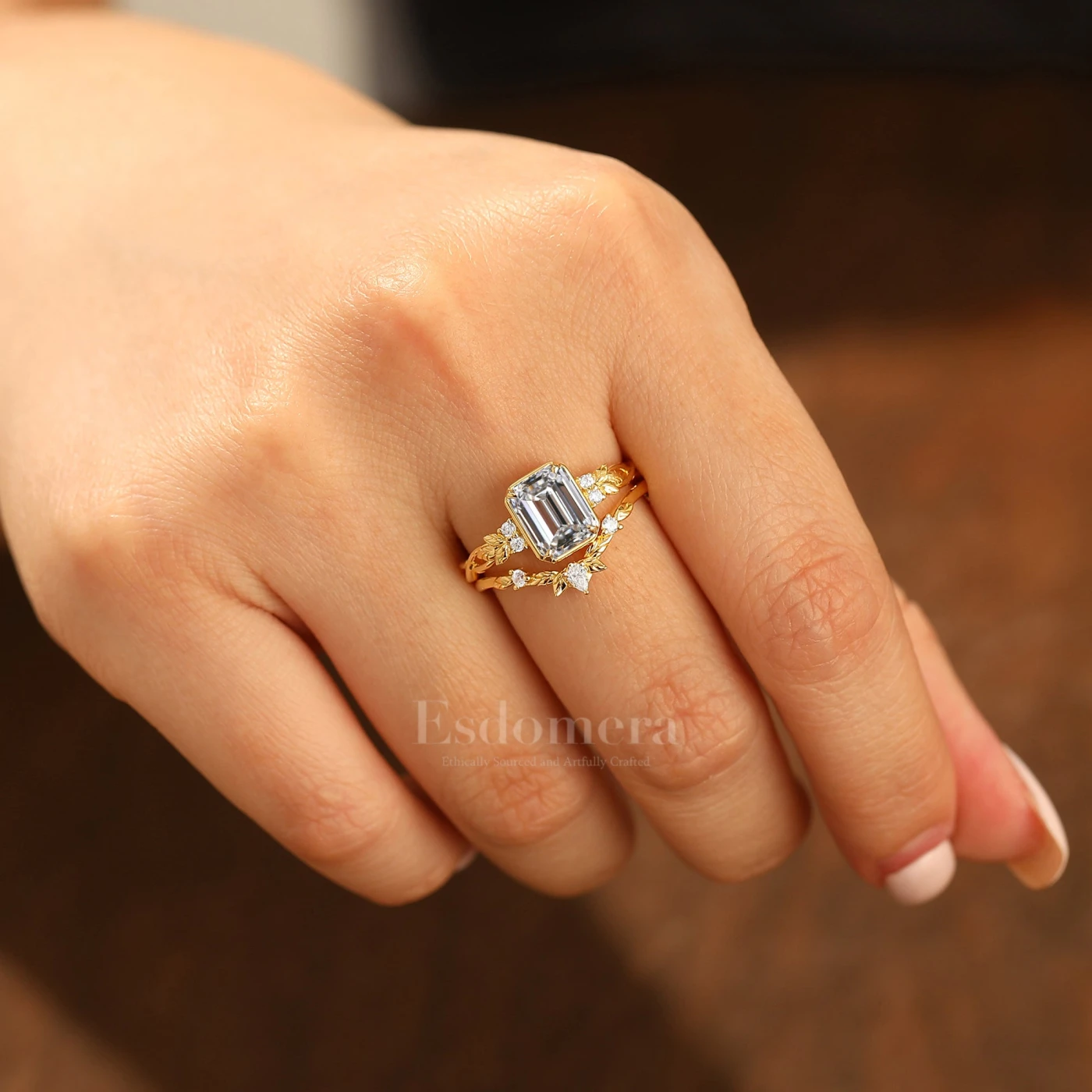 Art Deco Leaf Emerald Cut Lab Grown Diamond Engagement Ring Set Solid Yellow Gold Lab Diamond Rings (IGI Certified) - view 3