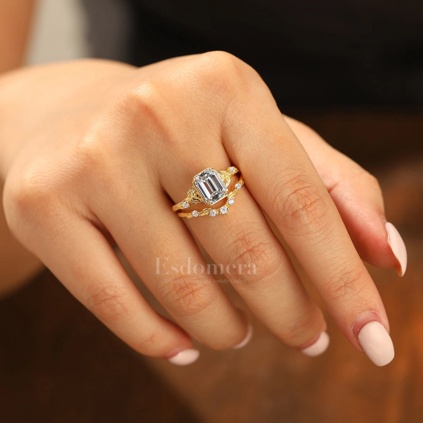 Unique Leaf-inspired Emerald Cut Lab Grown Diamond Bridal Ring Set 2pcs 14K Solid Gold Lab Diamond Rings (IGI Certified) - view 4
