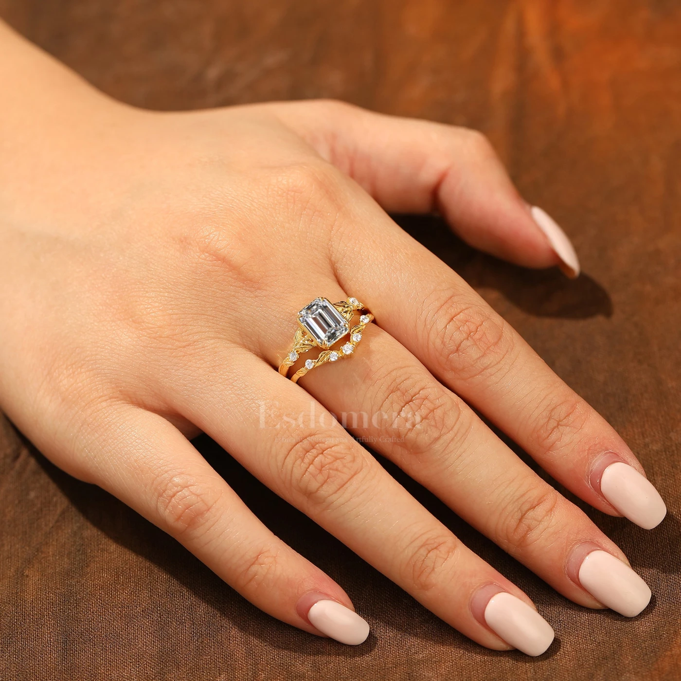 Unique Leaf-inspired Emerald Cut Lab Grown Diamond Bridal Ring Set 2pcs 14K Solid Gold Lab Diamond Rings (IGI Certified) - view 7