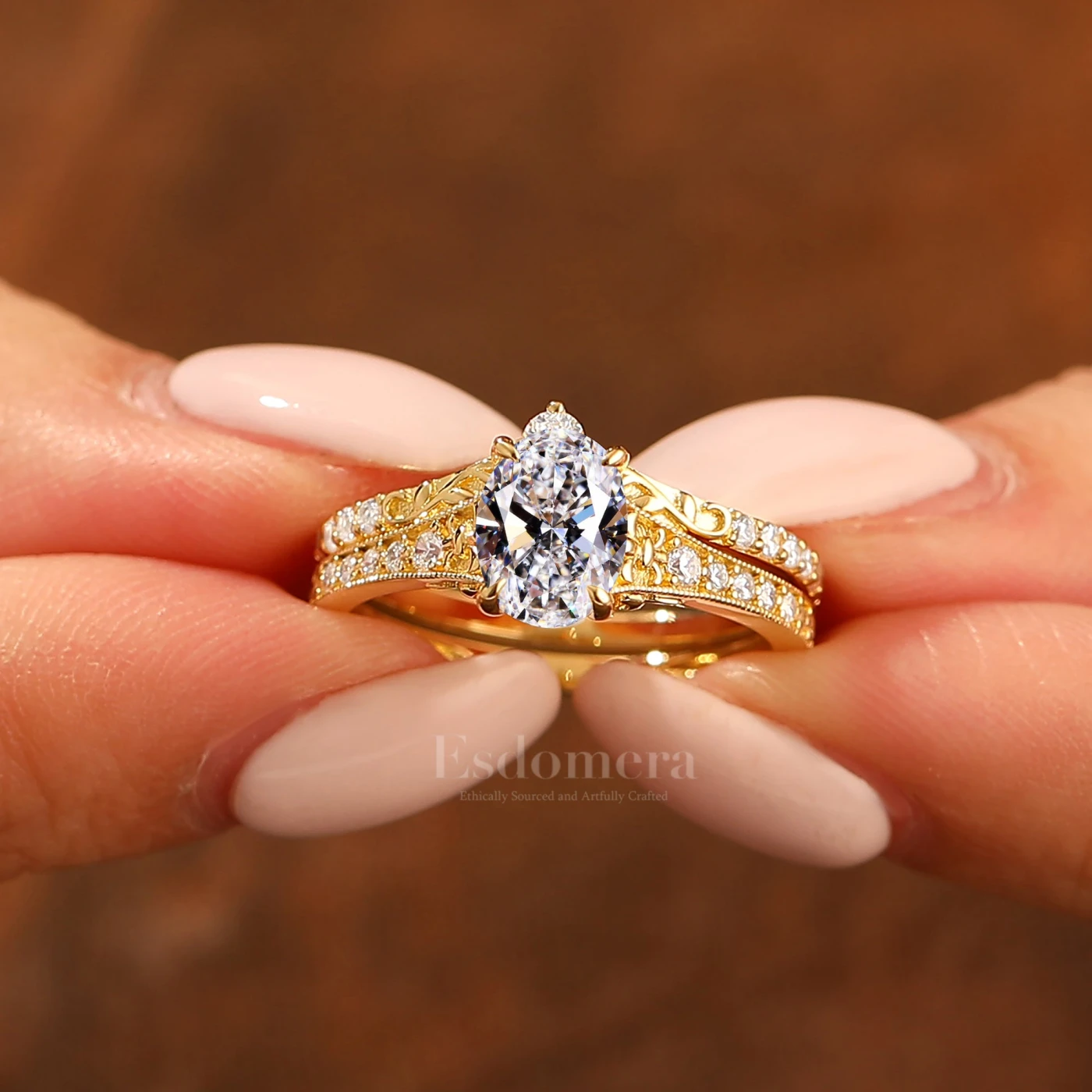 Antique Pear Cut Lab Grown Diamond 2pcs Wedding Ring Set
