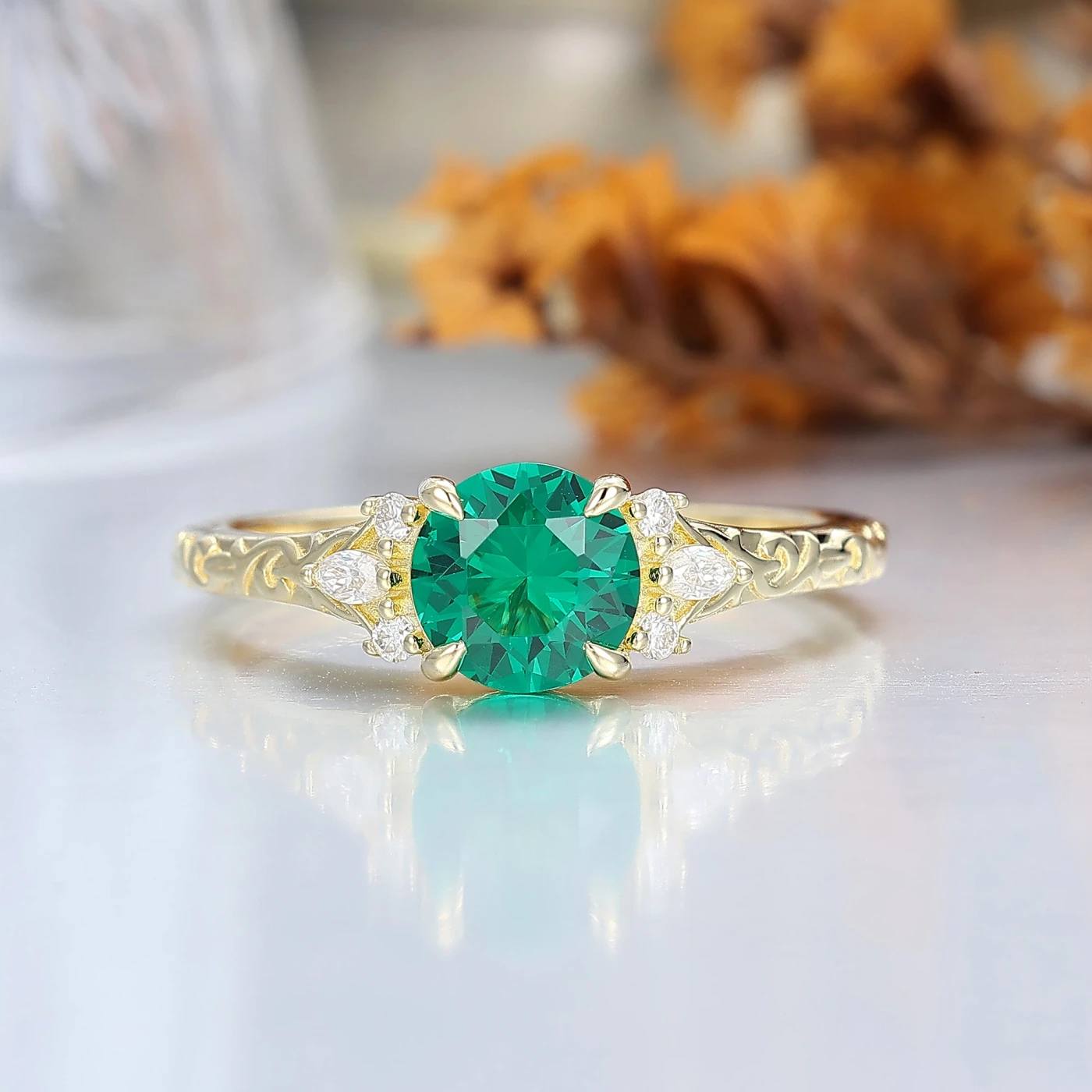 Vintage Style Round Cut Engagement Ring Filigree Wedding Ring For Her