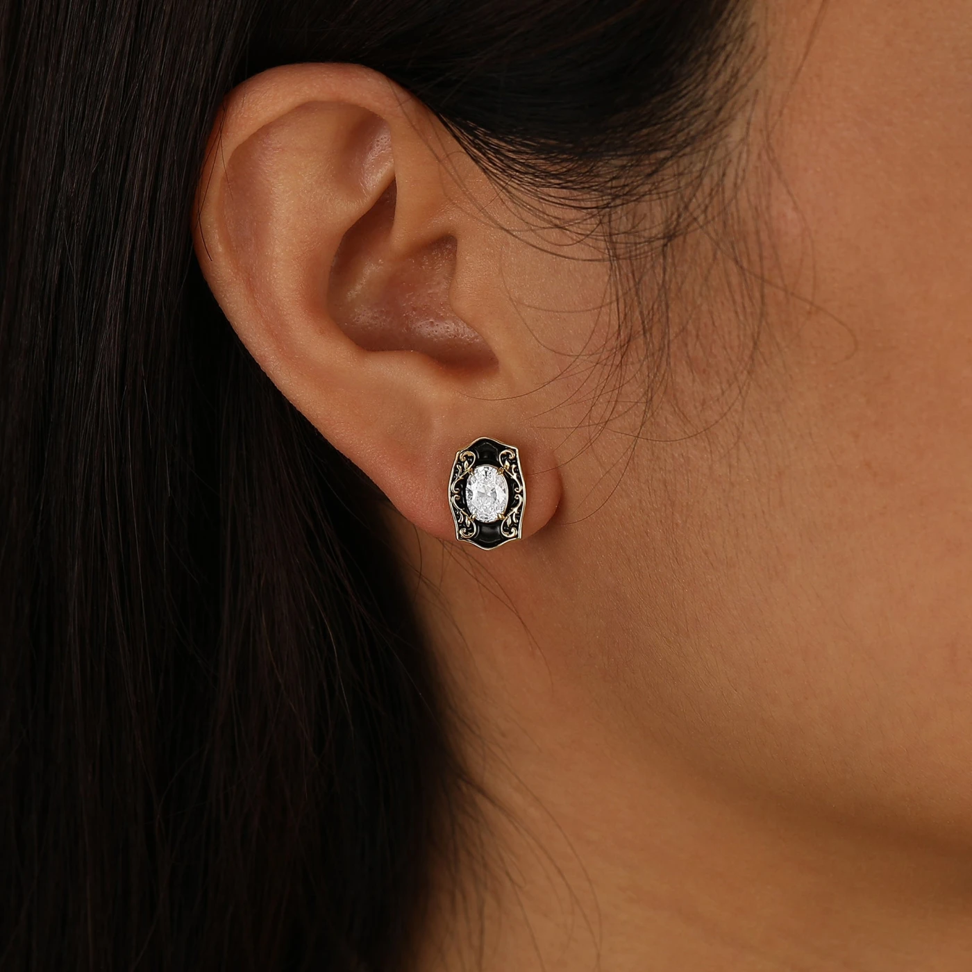 Engraved Floral Oval Moissanite Stud Earrings Vintage Black Enamel Women Earrings - view 3