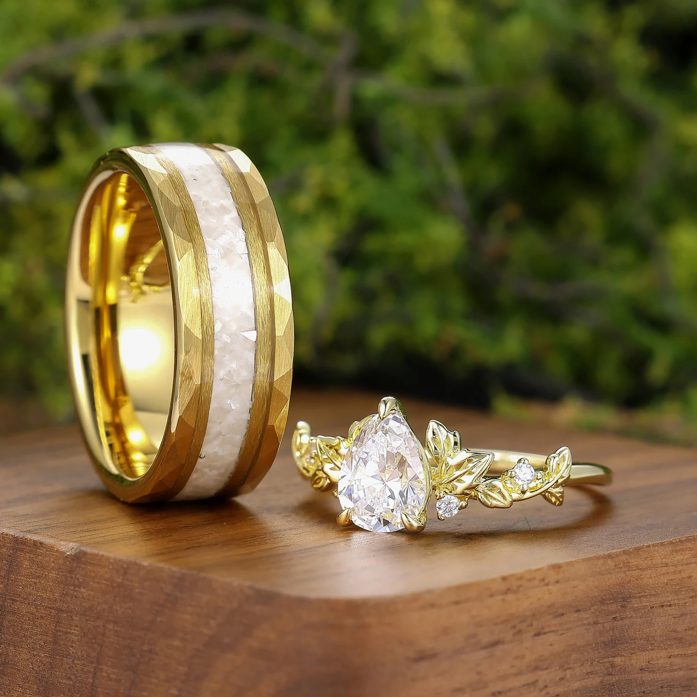 Engraved Leaf Pear Cut 2pc Matching Ring Set Natural-inspired Gold