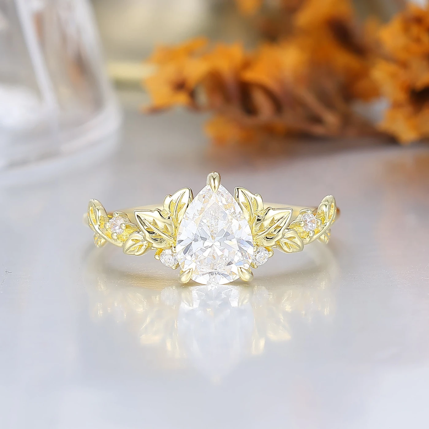 Ethereal Leaf Motif Pear Shape Bridal Ring Delicate Gold Wedding Ring For Women