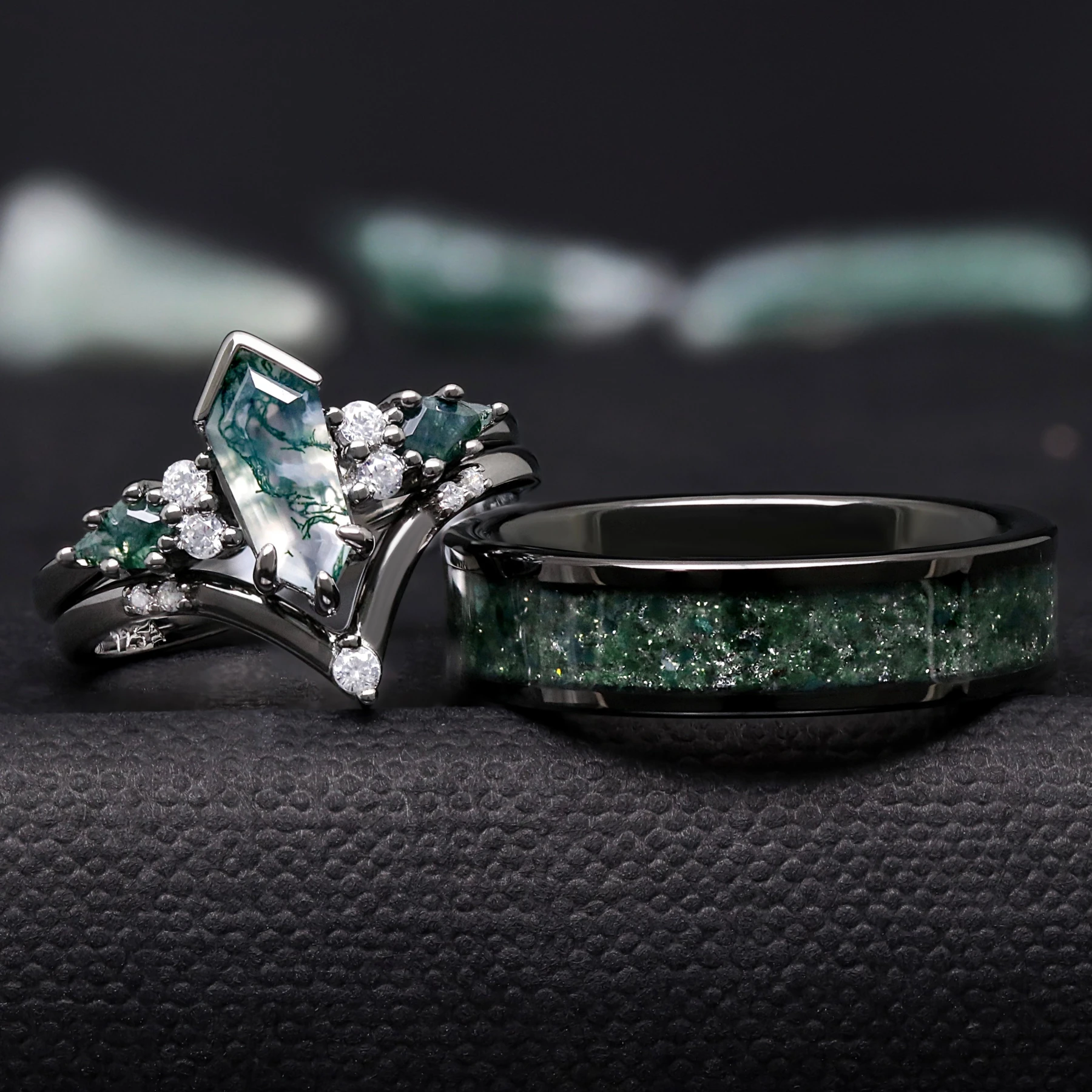 Kite Cut Moss Agate Engagement Ring Set | Couples Matching Bands