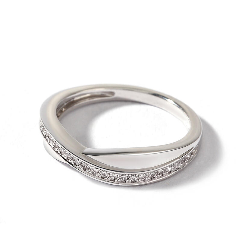 Juelvia Stylish Crossover Sterling Silver Women's Band