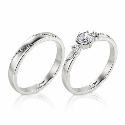 Juelvia Simple Custom Couple Ring Three Stone Milgrain