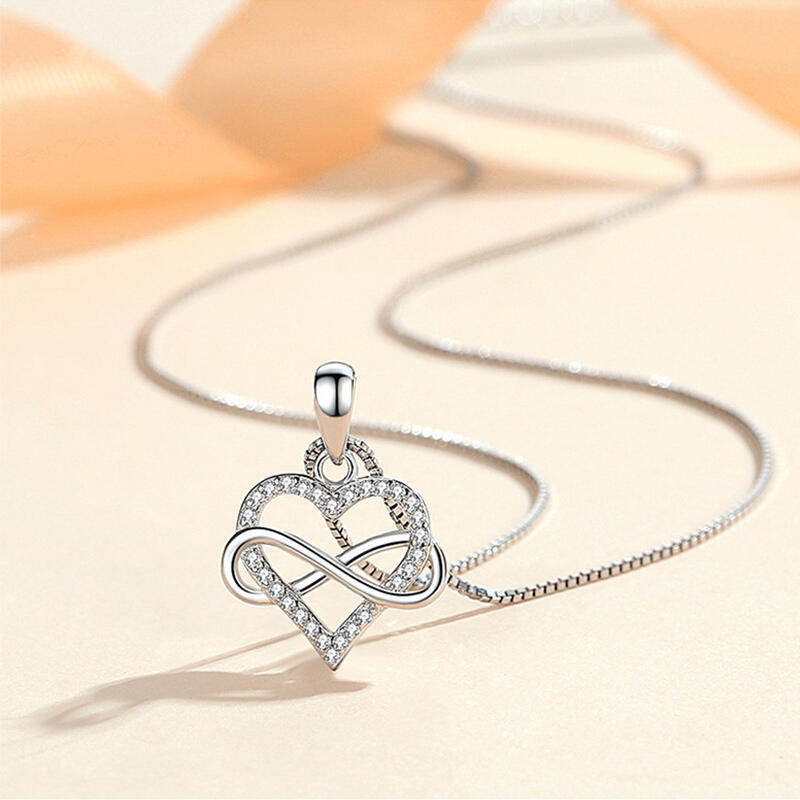 Heart Necklace Silver