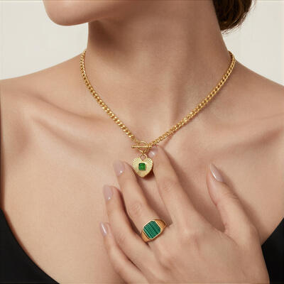 Juelvia Andy Style Gold Green Heart T-Bar Necklace