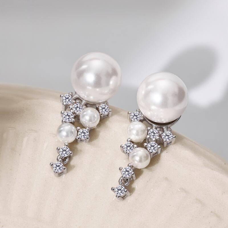 Pearl Drop Earrings US
