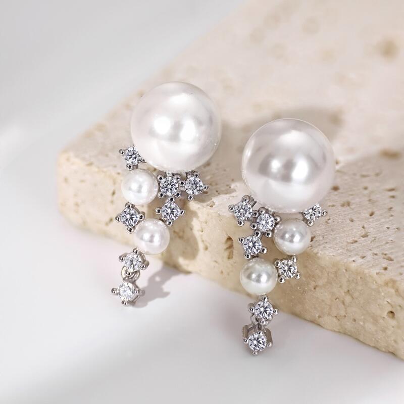Pearl Drop Earrings US