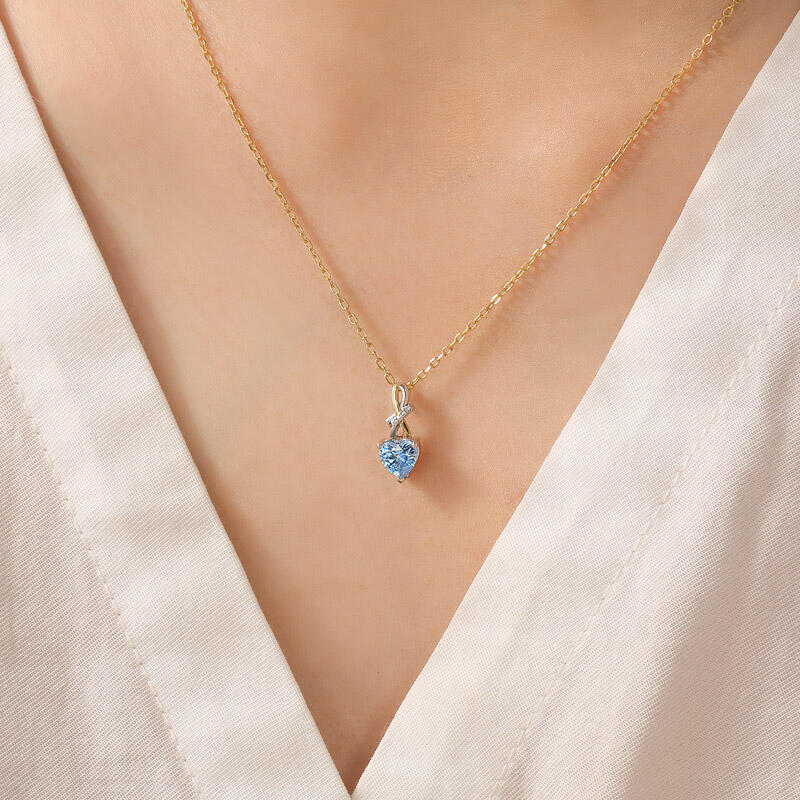Twist Necklace American