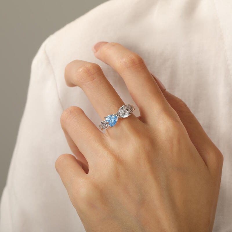 Double Heart Ring Juelvia US