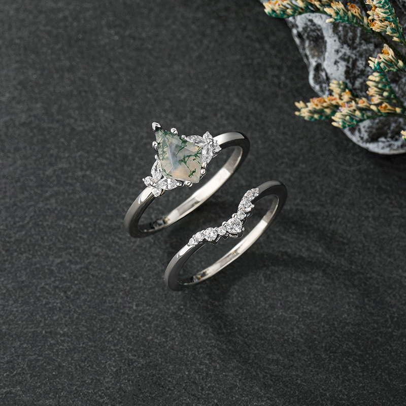Unique Engagement Ring Juelvia US