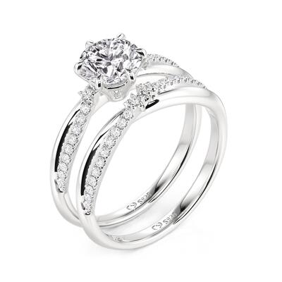 Juelvia Twist Star Round Cut Engagement Ring Set