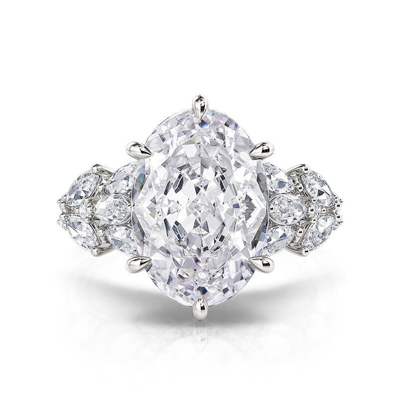 Oval Cut Engagement Ring