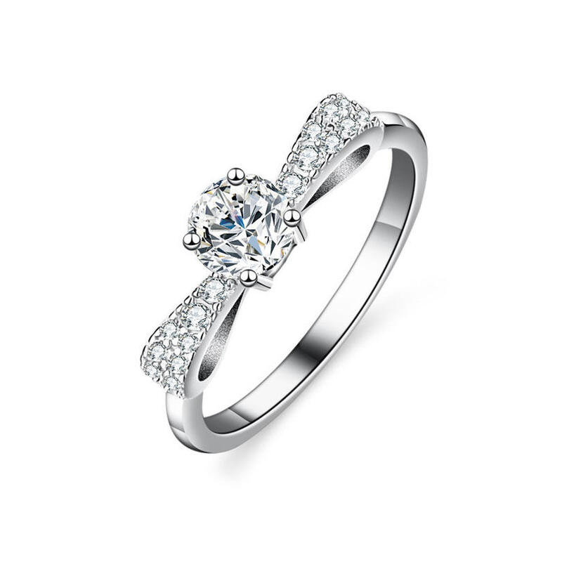 Cute Bowknot Round Engagement Ring