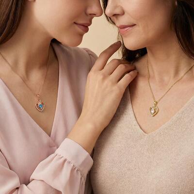 Juelvia Custom Heart Mother and Daughter Necklace Set