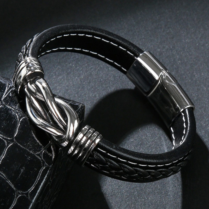Juelvia Infinity Design Men's Bracelet in Titanium Steel(200mm)