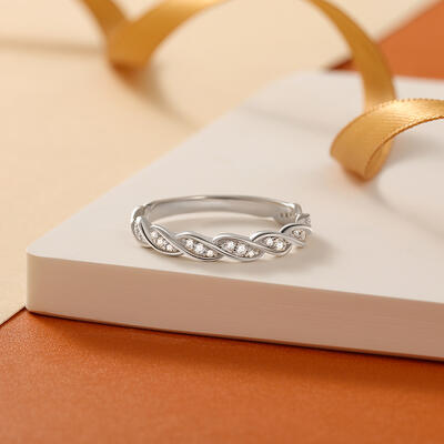 Juelvia Simple Twist Design Wedding Band Sterling Silver